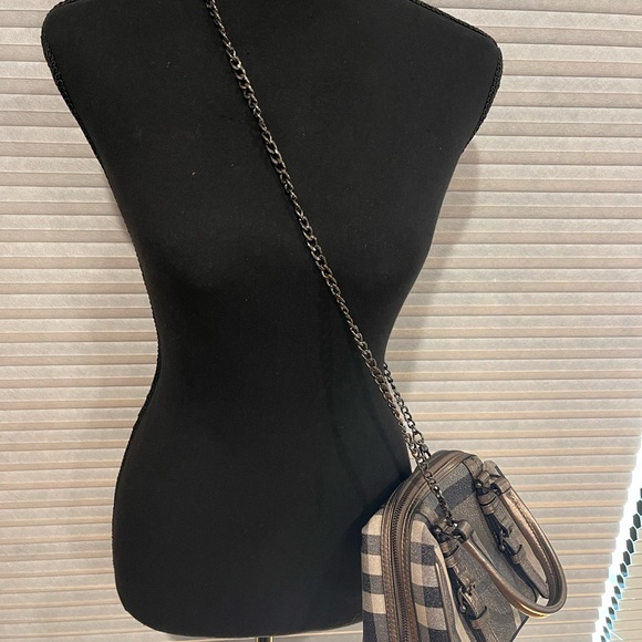 Free with purchase over $5000 (read details) - Picture 8 of 13